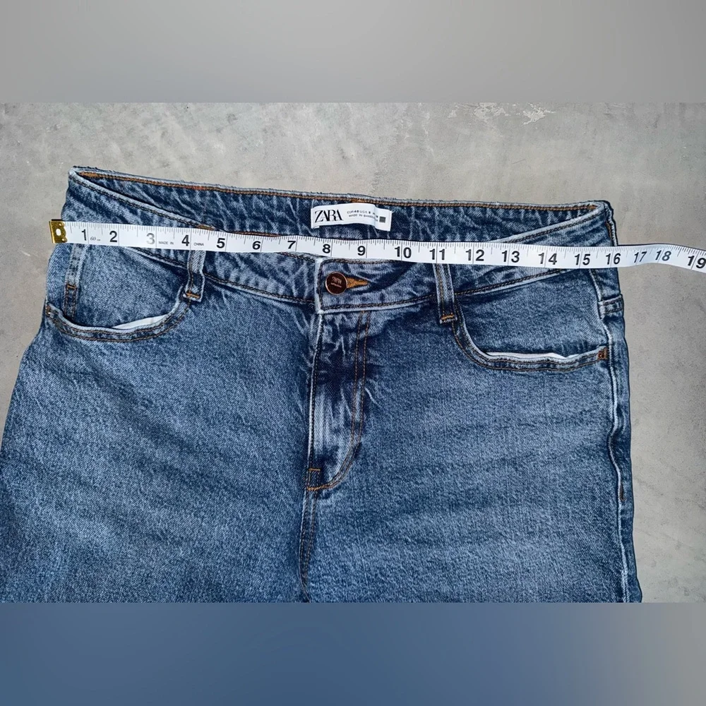 Zara Women's Blue Flare Jeans - Picture 6 of 9